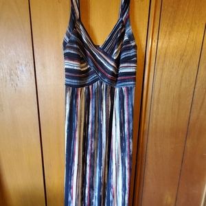 Avenue studio maxi dress